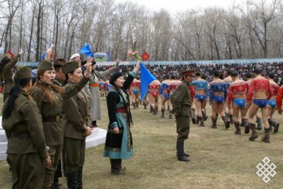 Леонид Кан-оол назван лучшим драматургом Театра масс России, а «Кызыл кош» — лучшим спортивным праздником