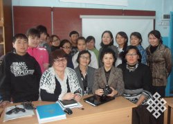 Школьники тувинского села Сесерлига рассуждали о письмах Нади Рушевой