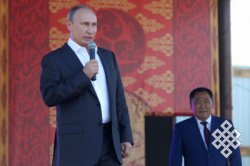 В Туве отметили 100-летие единения республики с Россией