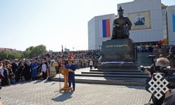 В Туве отметили 100-летие единения республики с Россией