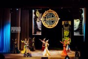 Прославленный во всем мире театр моды и танца «Эдегей» отметил 15-летие